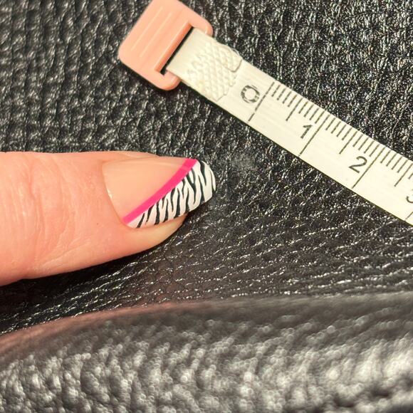 Michael Kors Black Pebbled Leather  Fulton Shoulder Bag - Picture 9 of 11